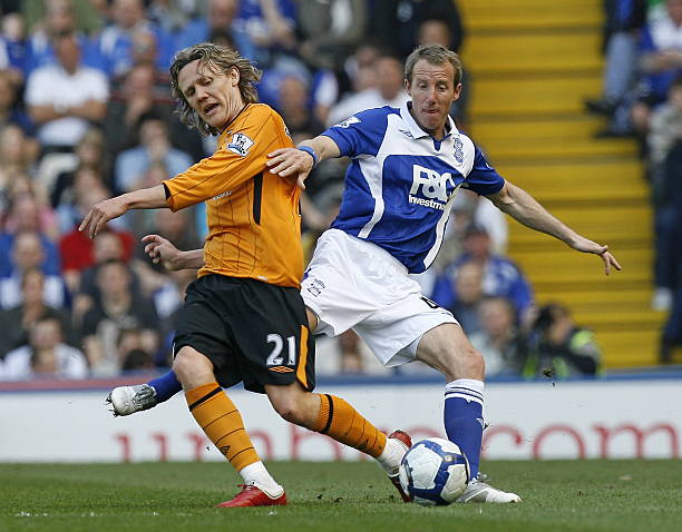 亚展开了积 亚展开了积