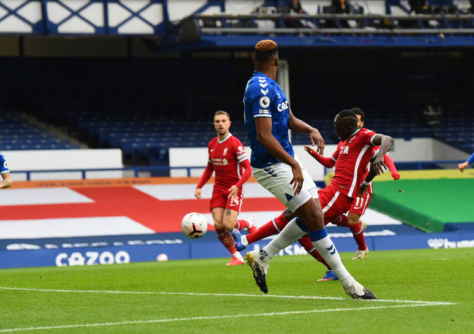 年轻球员出 年轻球员出